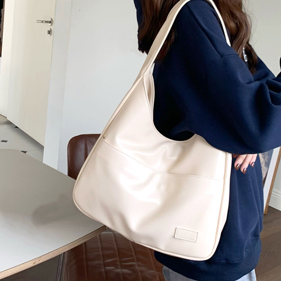 Bella - Retro shoulder bag